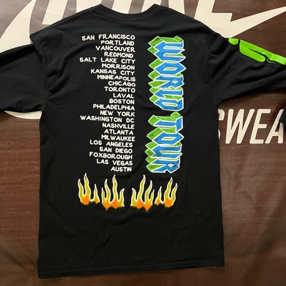 Billie Eilish 2019 World Tour T Shirt Xtra Large Concert. Size: M - Picture 2 of 4